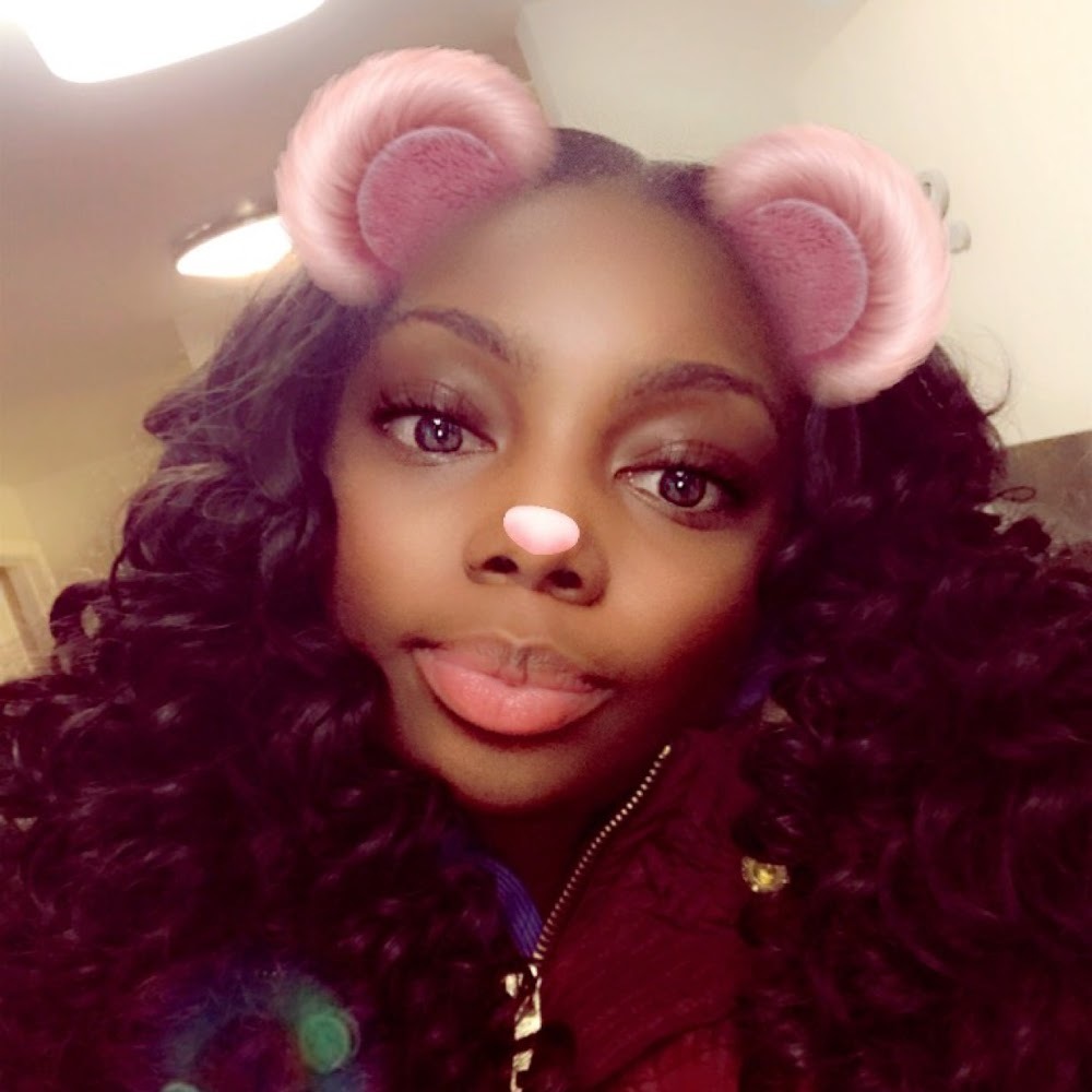 Meet your Posher, Naishia